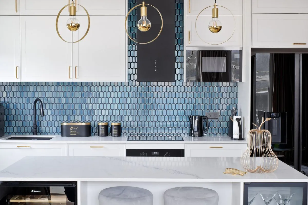 The recipe for a trendy kitchen in 2023? Choose modern kitchen tiles!
