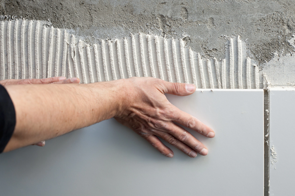 How to lay ceramic tiles/mosaic